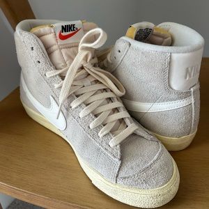 Women’s Nike Blazers Mid